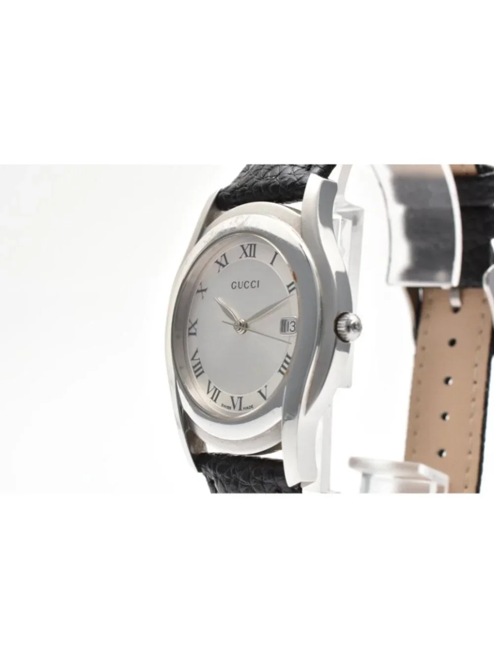 Gucci Quartz Watch Silver Dial Roman Numeral Date Display Stainless Steel Black